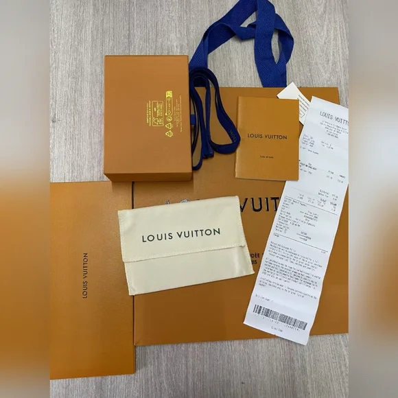 Louis Vuitton Pocket Organizer